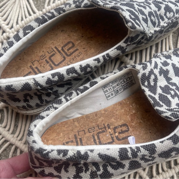 Hey Dude Slip-on Shoes Women’s Size 11 - Misty Woven Cheetah Grey - Picture 8 of 9